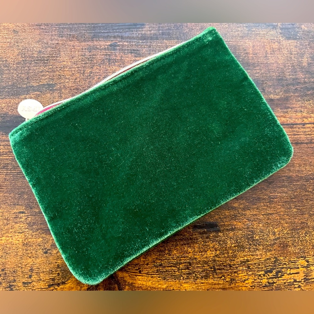 Cosmetics bag